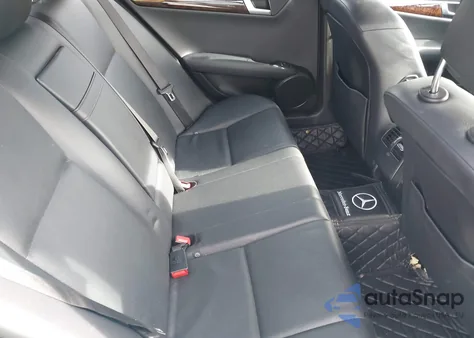 2013 Mercedes-Benz C 300 Luxury 4Matic/Sport 4Matic из США, поврежденный, VIN WDDGF8AB7DA839886